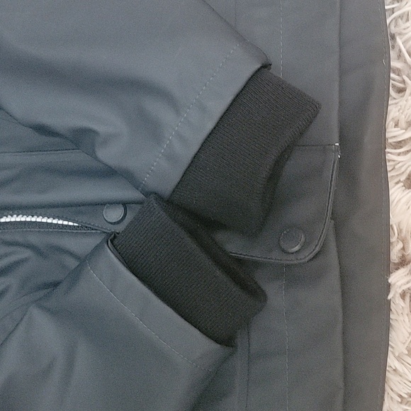 Kids Jacket - Picture 3 of 4